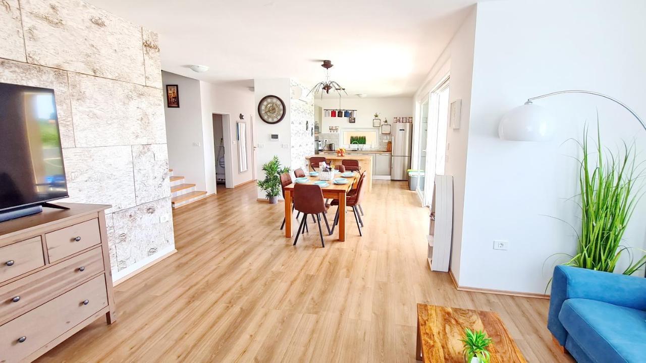 Villa Mira PUY 외부 사진